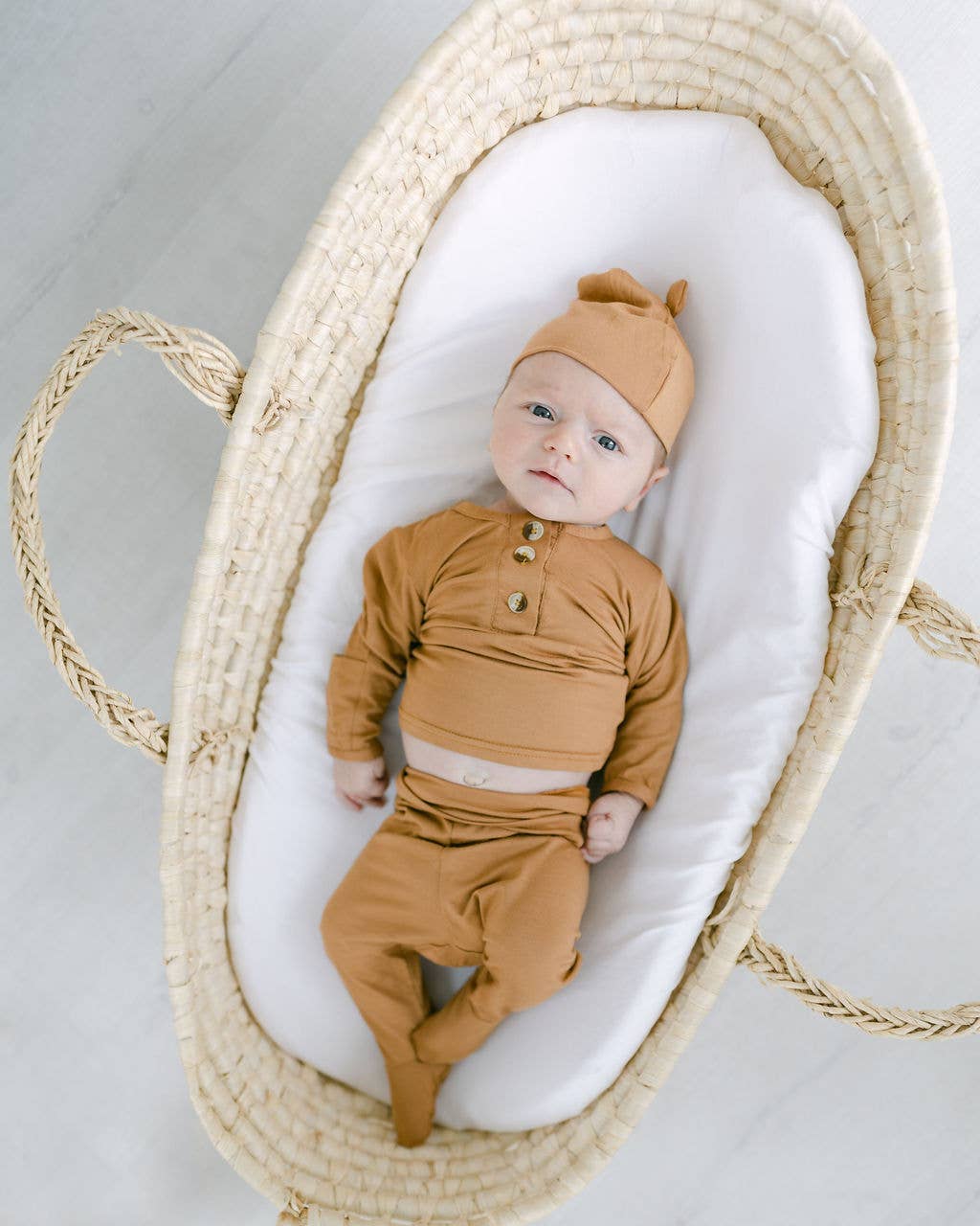 Top & Bottom Baby Outfit (Newborn - 12 months sizes) - Camel