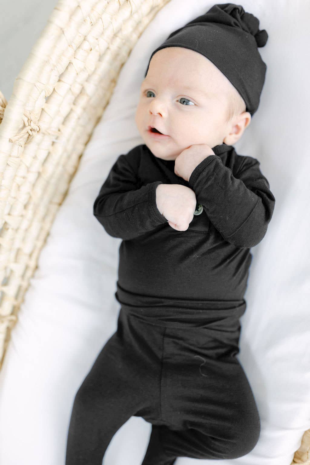 Top & Bottom Baby Outfit (Newborn - 12 months sizes) - Black